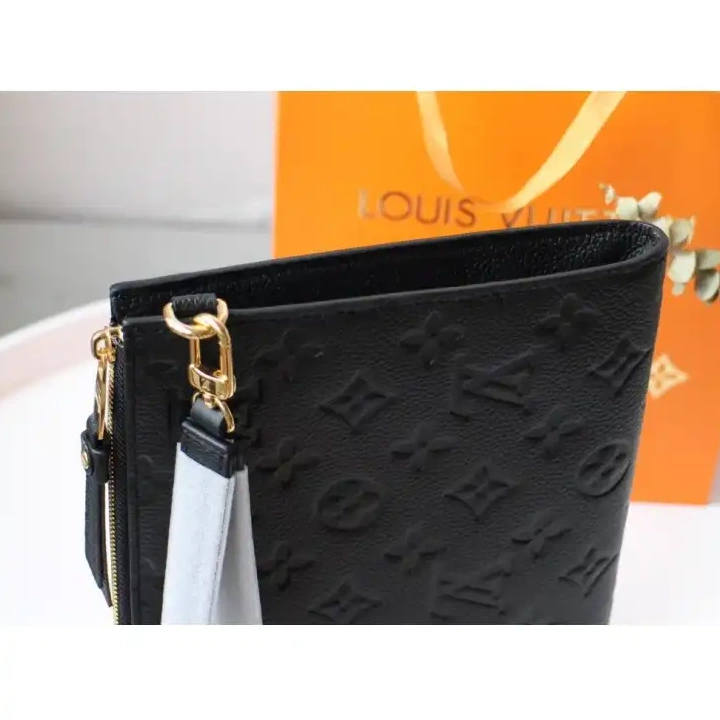 LV 20B570026 Bags 0523